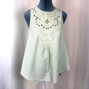 Eyeshadow Embroidered Sleeveless Top